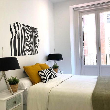 Apartamento De Diseno En Plaza Mayor Madrid Buitenkant foto
